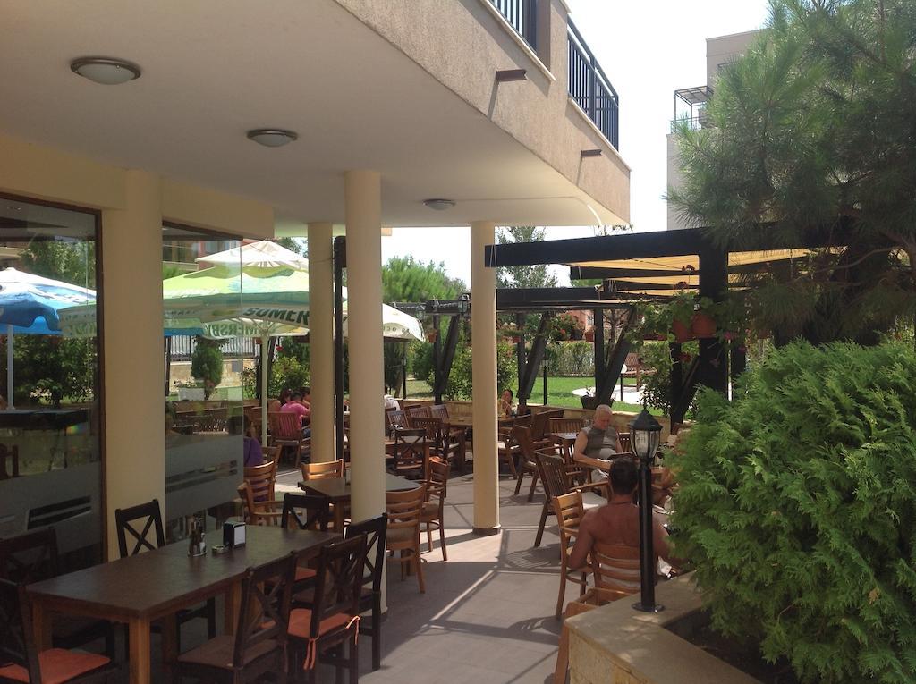 Sorrento Sole Mare Aparthotel Sveti Vlas Exteriör bild