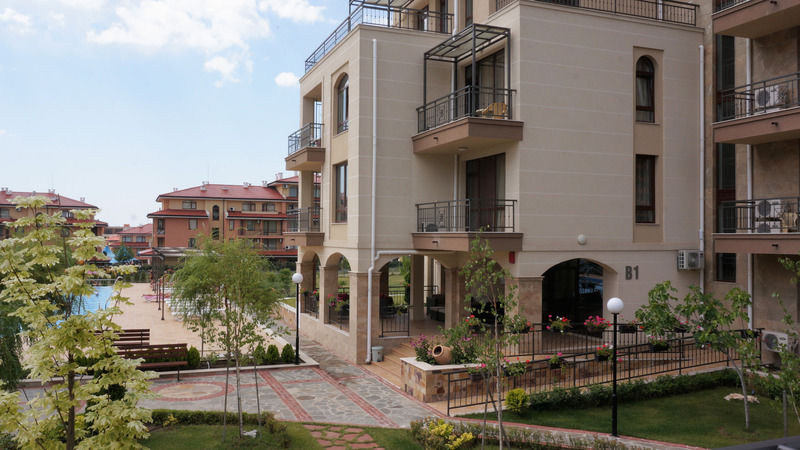 Sorrento Sole Mare Aparthotel Sveti Vlas Exteriör bild