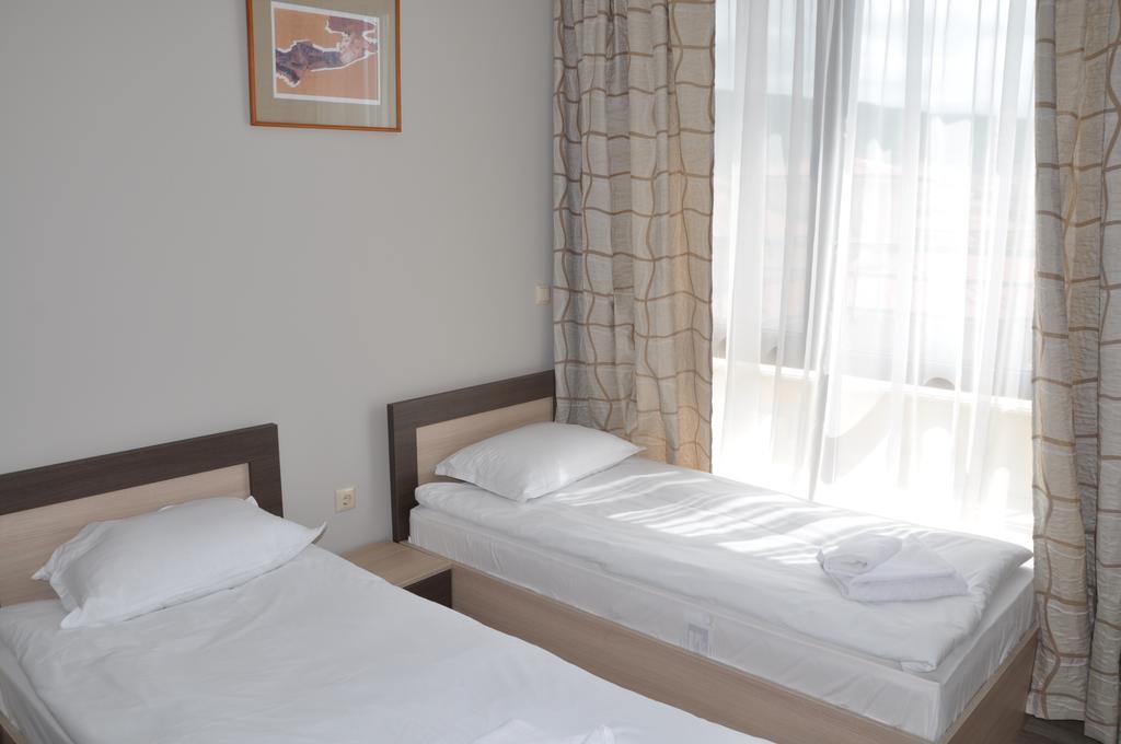 Sorrento Sole Mare Aparthotel Sveti Vlas Exteriör bild