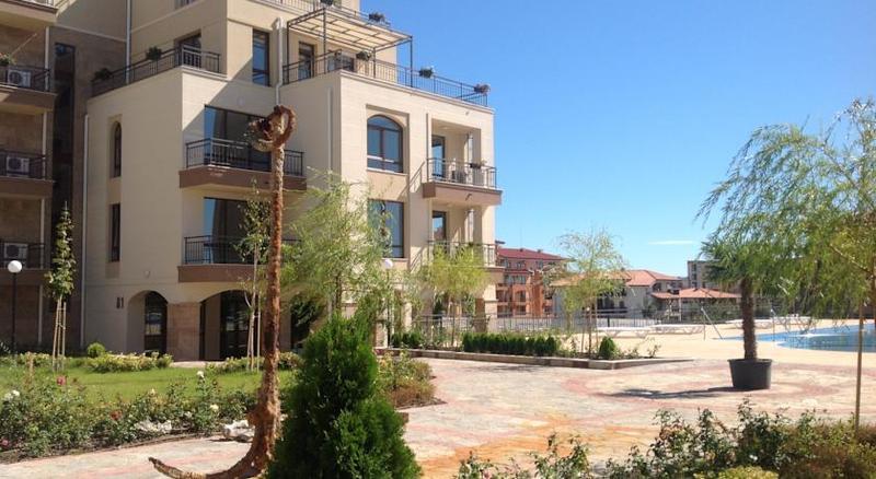 Sorrento Sole Mare Aparthotel Sveti Vlas Exteriör bild