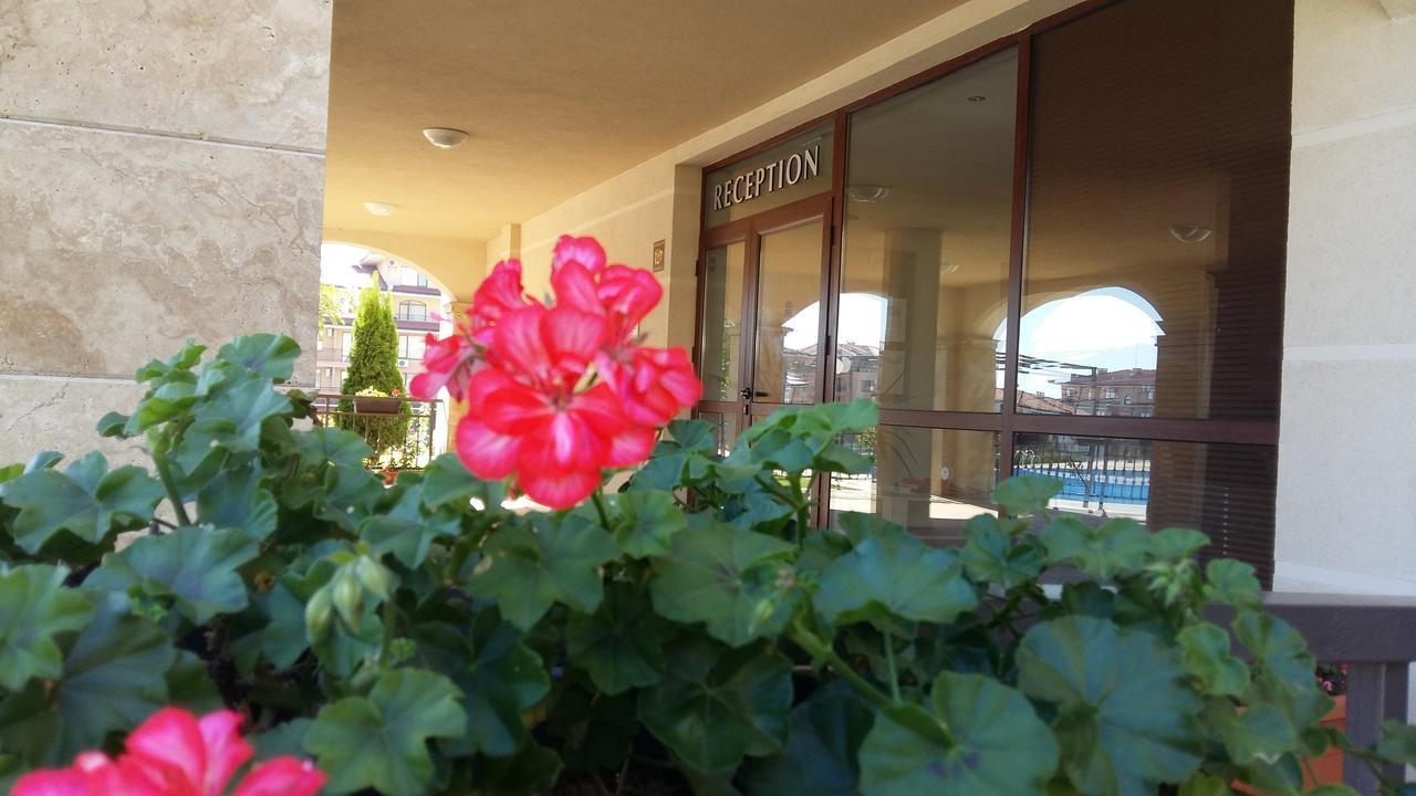 Sorrento Sole Mare Aparthotel Sveti Vlas Exteriör bild
